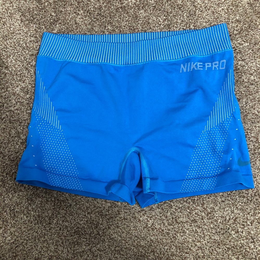 Women’s Nike Pro Spandex Shorts